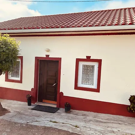 Mae Home Carril Caldas Da Rainha Buitenkant foto